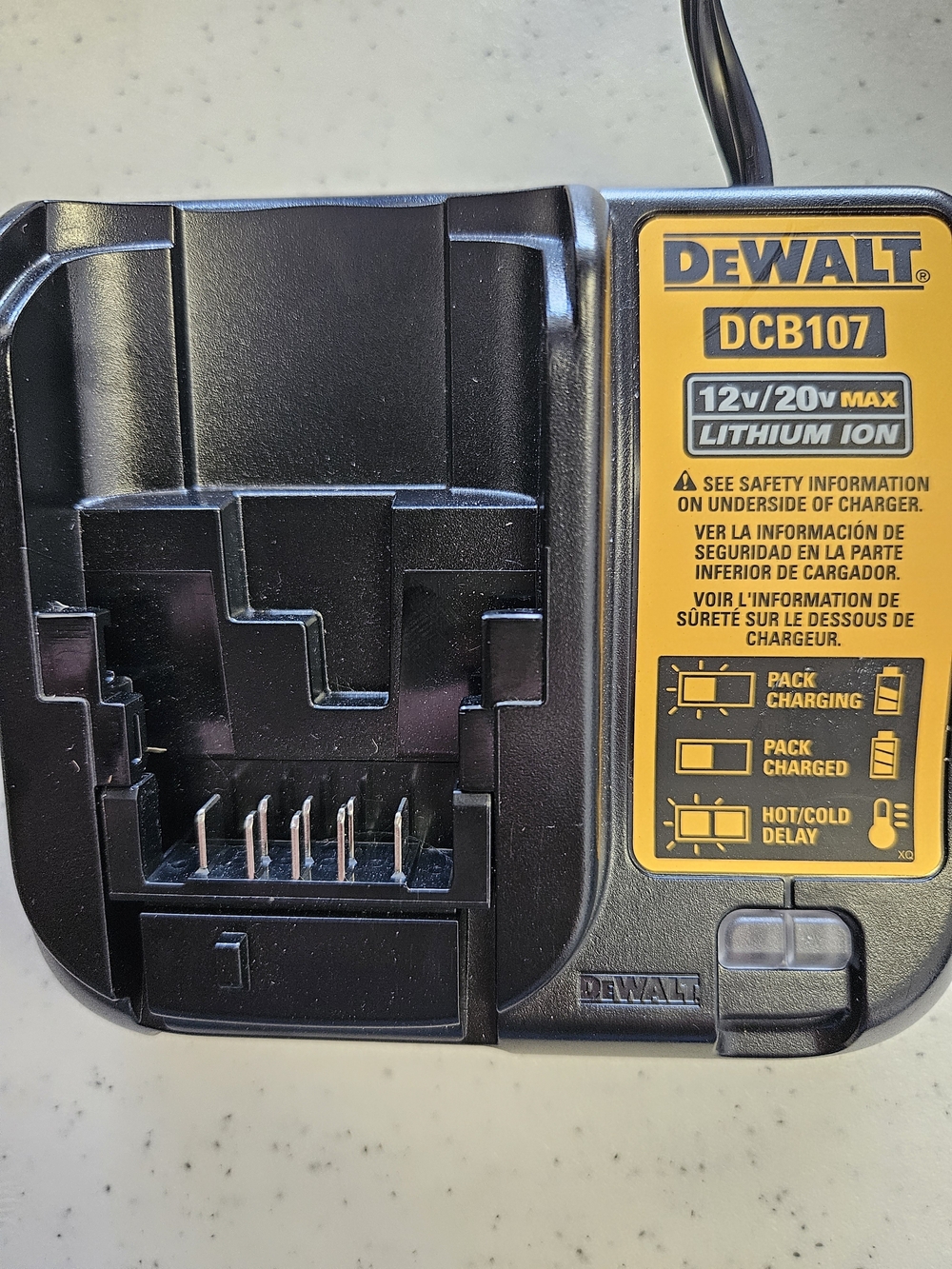 DEWALT DCB107 12V/20V Max Lithium-Ion Battery Charger - Black/Yellow
